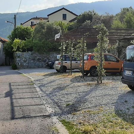 Apartmán Contrada Casa Vacanze Vado Ligure Exteriér fotografie