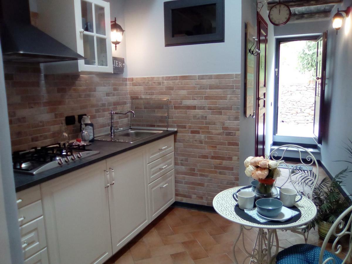 Apartmán Contrada Casa Vacanze Vado Ligure Exteriér fotografie