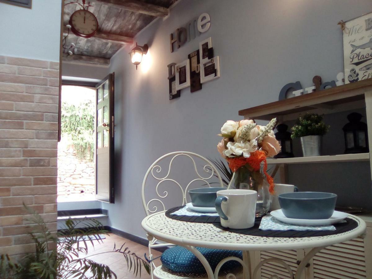 Apartmán Contrada Casa Vacanze Vado Ligure Exteriér fotografie
