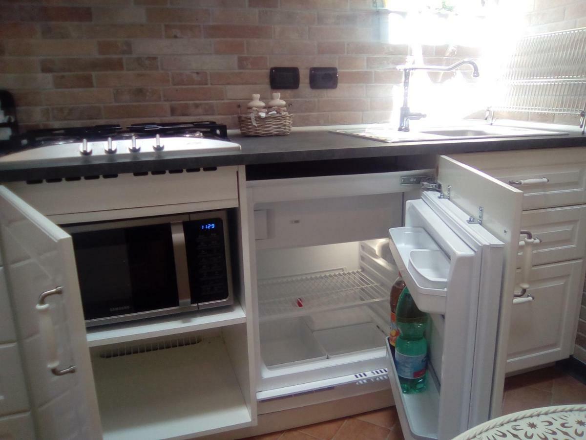 Apartmán Contrada Casa Vacanze Vado Ligure Exteriér fotografie