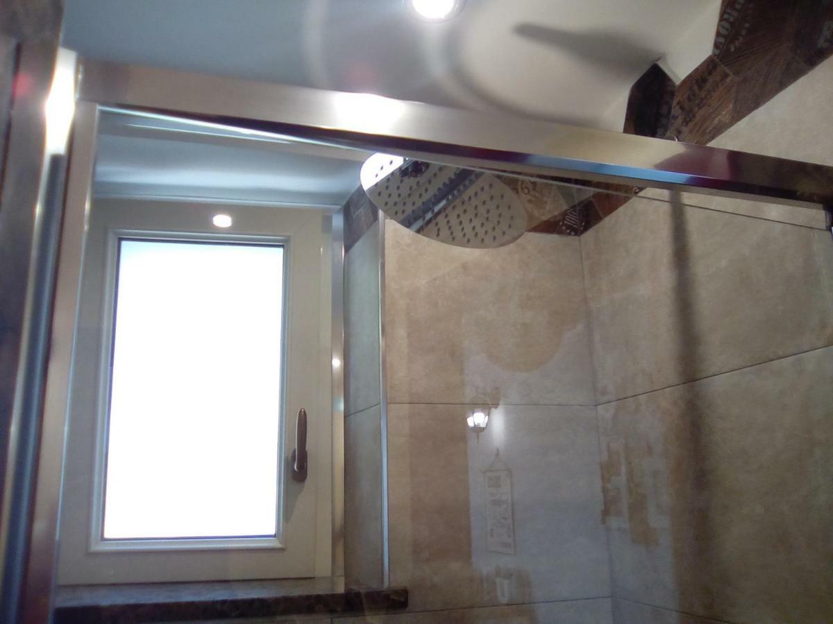 Apartmán Contrada Casa Vacanze Vado Ligure Exteriér fotografie